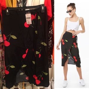 *BRAND NEW WITH TAGS* CHERRY PRINT WRAP MIDI SKIRT